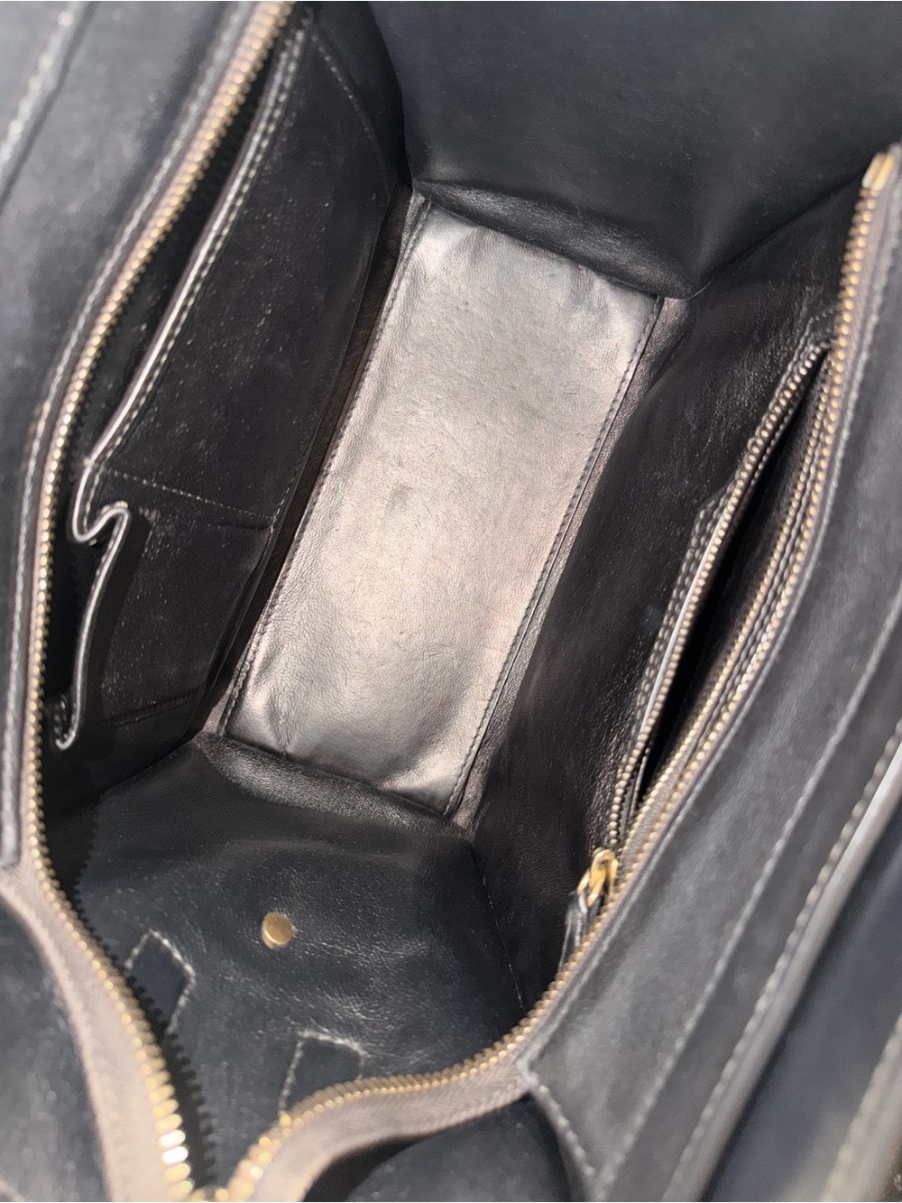 Black Mini Luggage Tote Celine - Sleek Leather Handbag - Picture 9 of 10